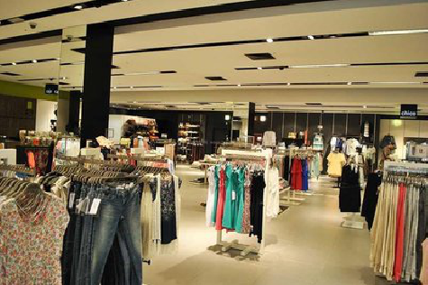 罗城商场里的店面怎么装修？