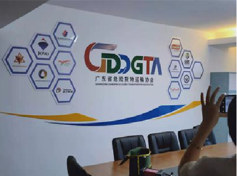 罗城公司走廊文化墙如何设计布置？